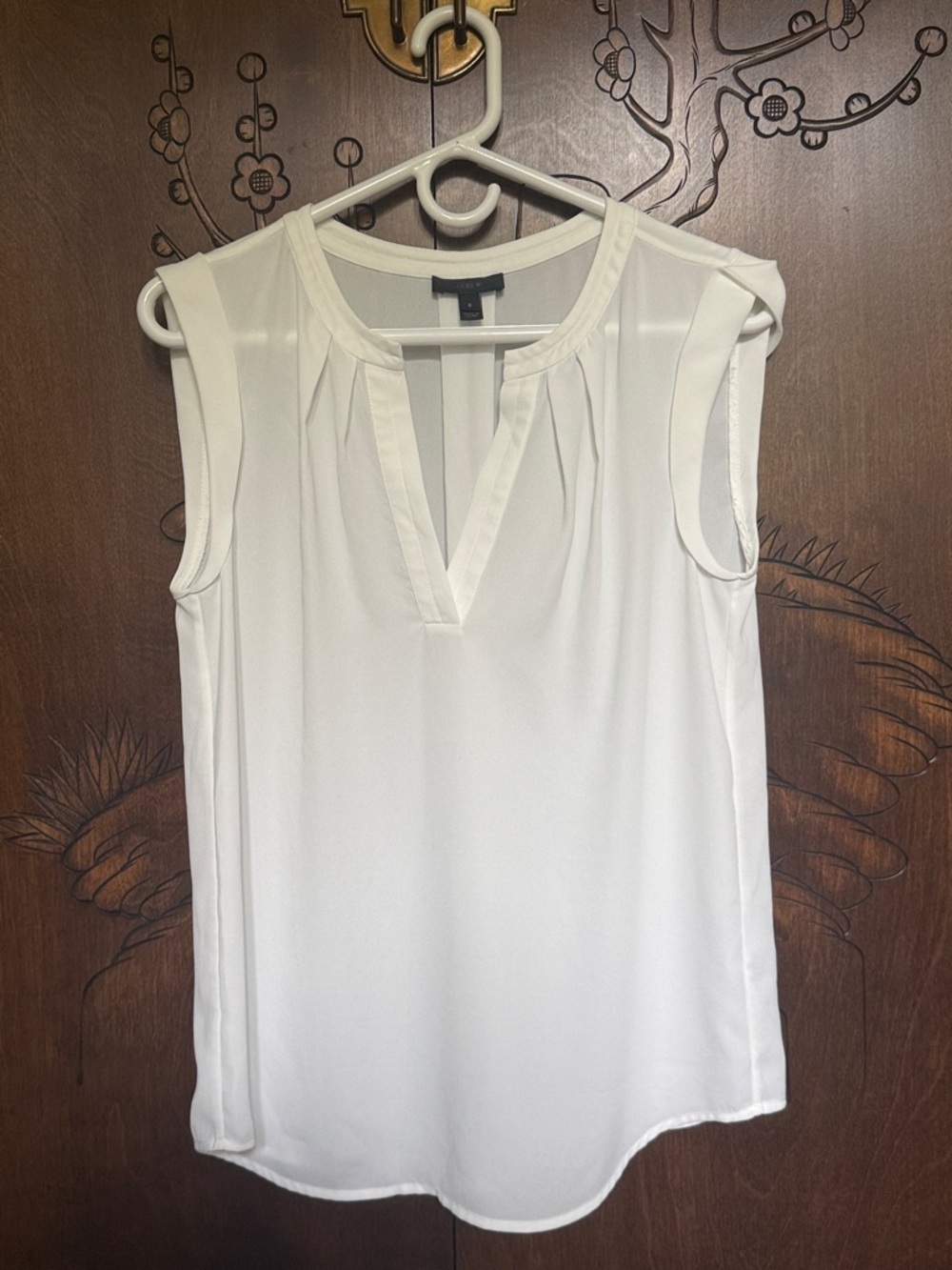 J. Crew Cream Sleeveless V-Notch Pleat Camisole